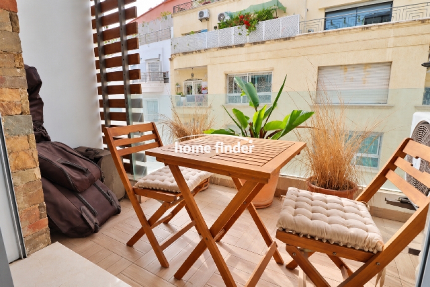 Appartement meublé à louer au Triangle d'Or 152 m²
