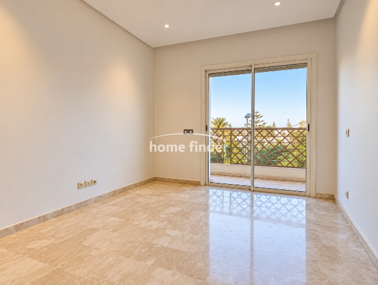 Appartement à louer sur Ain Diab 155 m²