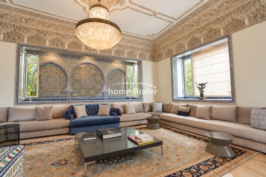 Villa meublée à louer sur Ain Diab 620 m²