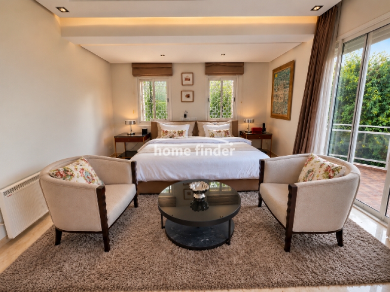 Villa meublée à louer sur Ain Diab 620 m²
