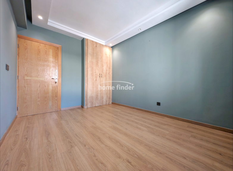 Appartement à louer sur Racine 180 m²